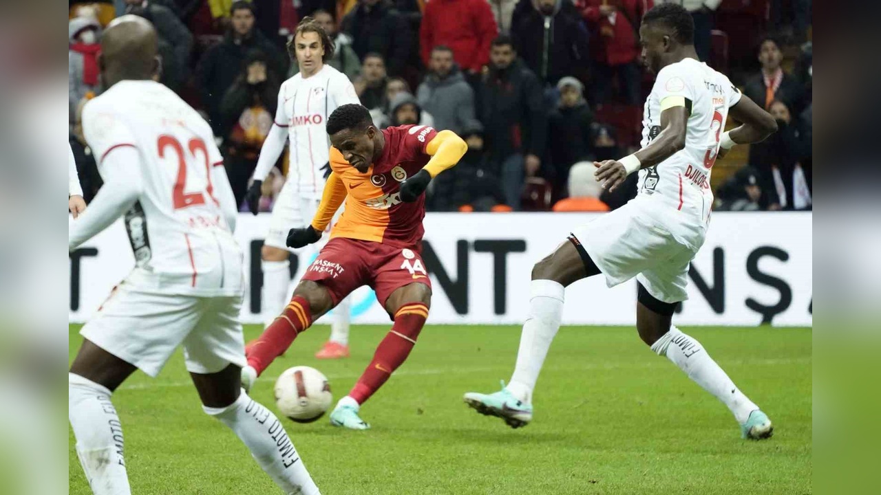 Wilfried Zaha, Galatasaray'dan Charlotte FC'ye Kiralandı