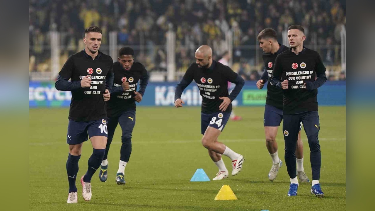 Fenerbahçe ve Lyon Arasındaki UEFA Avrupa Ligi Maçı Beraberlikle Devam Ediyor