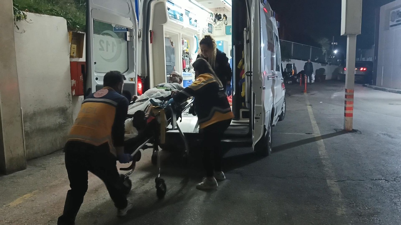Bursa'da Tekel Bayisine Silahlı Saldırı: İşletmeci Yaralı