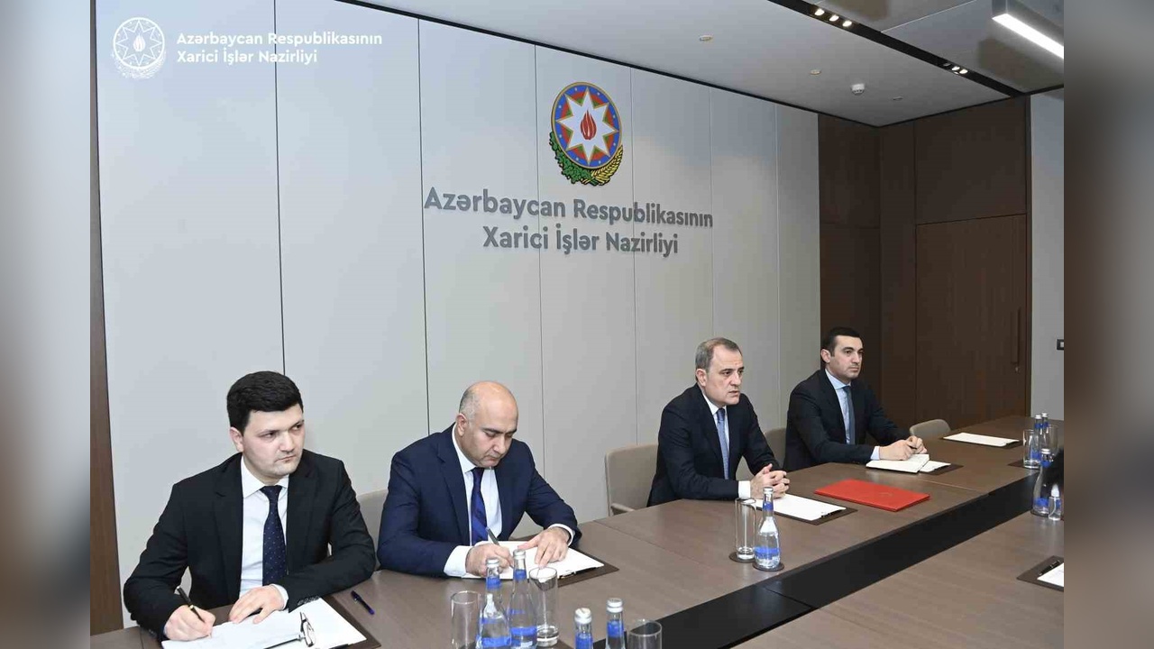 Akgün ve Bayramov'dan İlk Görüşme