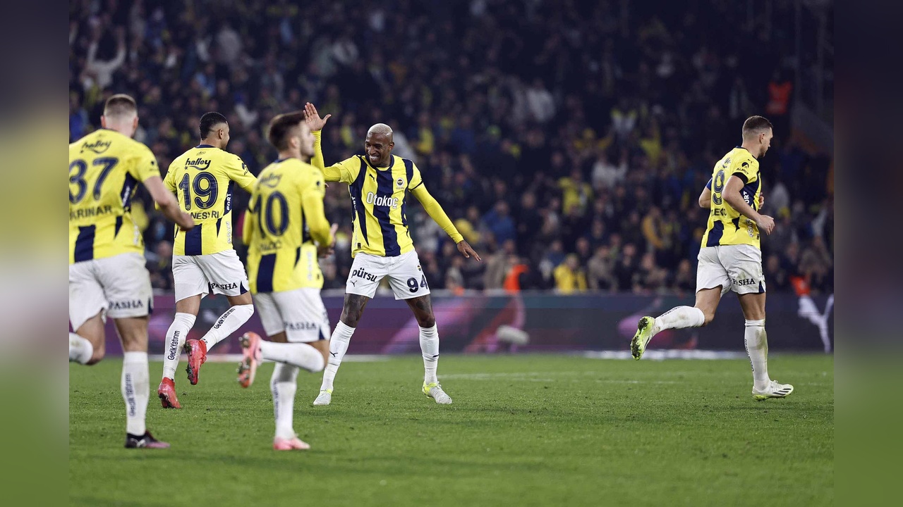 Fenerbahçe, Golcüleriyle Zaferi Elde Etti