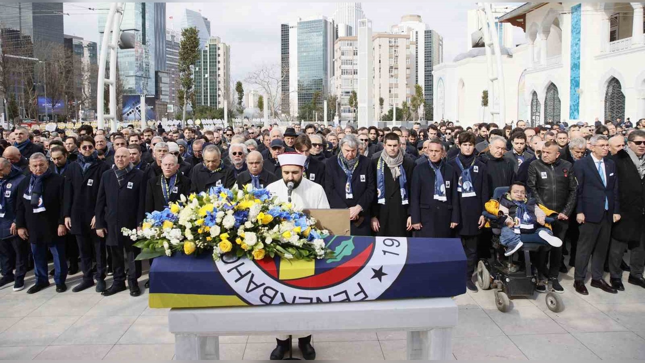 Fenerbahçe'nin Değerli İsimlerinden Mehmet Salih Dereli'ye Veda