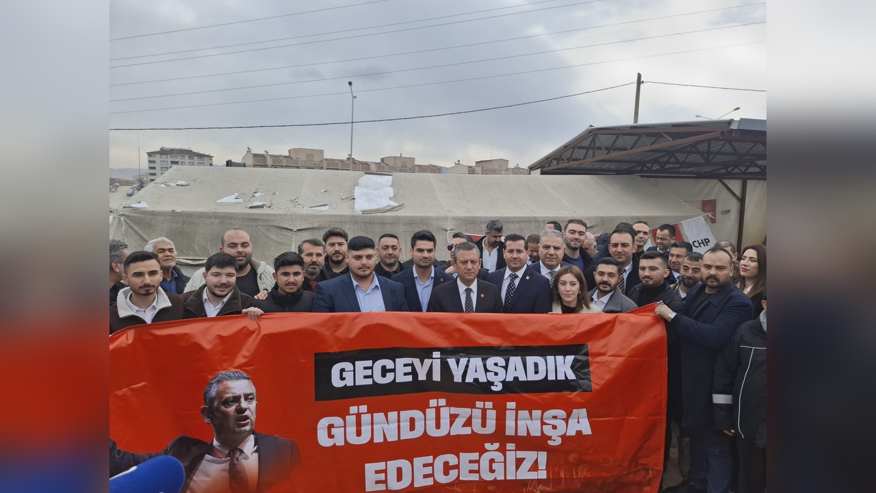 Özgür Özel, Hatay'da CHP Teşkilatıyla Bir Araya Geldi