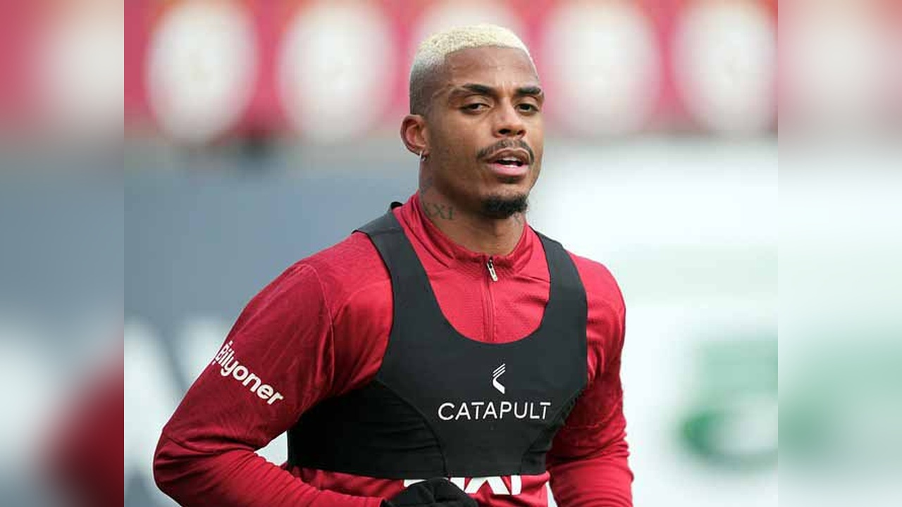 Galatasaray, Yeni Transferleriyle İdmanda Buluştu