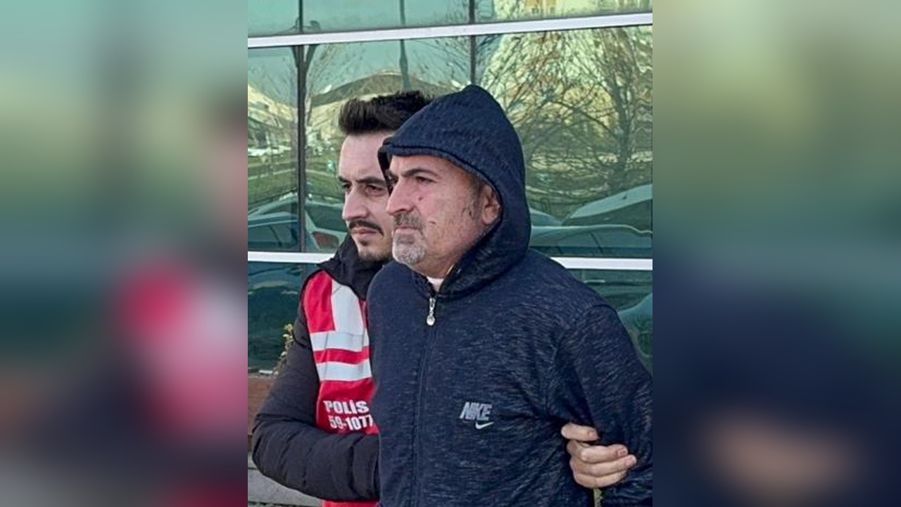 Kızını Öldüren Baba İntihar İzlenimi Vermeye Çalıştı