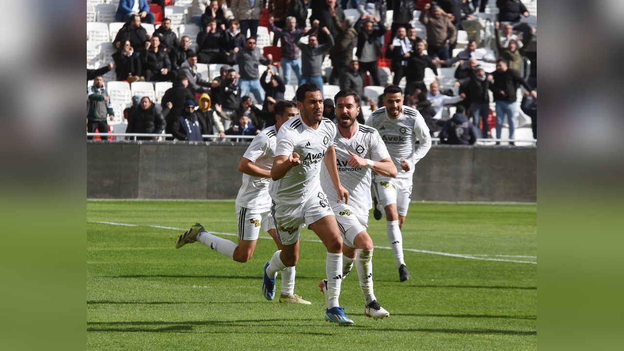 Altay, Alsancak'ta Kaderini Belirleyecek