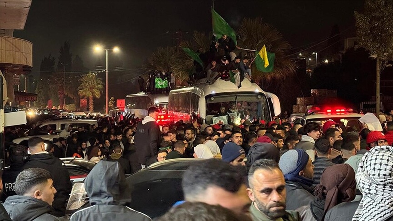Hamas ve İsrail Arasındaki Esir Takası Devam Ediyor: 369 Filistinli Serbest Bırakılacak