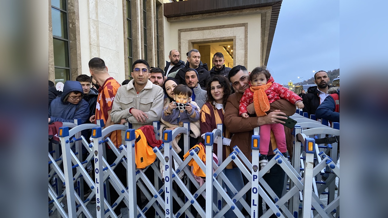 Galatasaray Takımı Rize'ye Ulaştı
