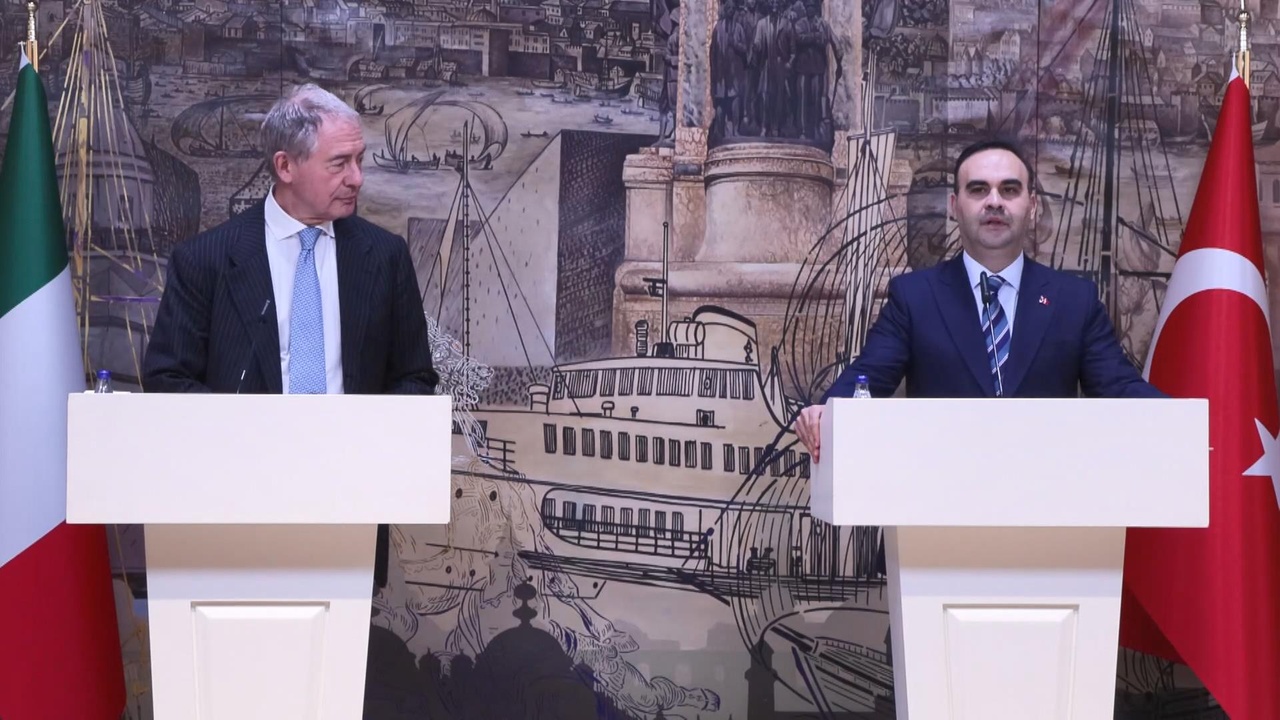 Bakan Kacır, İtalya ile Yüksek Teknoloji İşbirliğini Görüştü