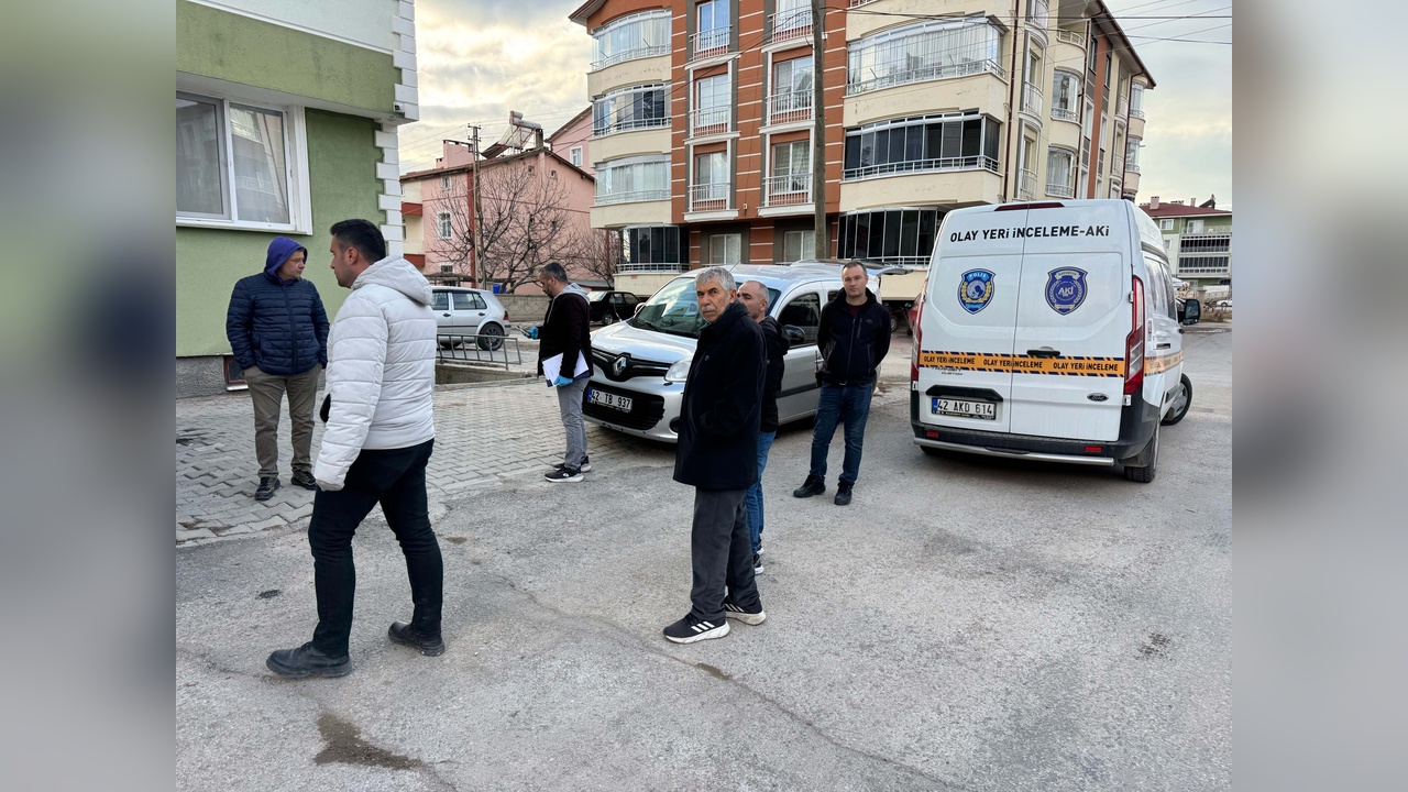 Banyoda Ölü Bulunan Genç İçin Üç Arkadaş Tutuklandı