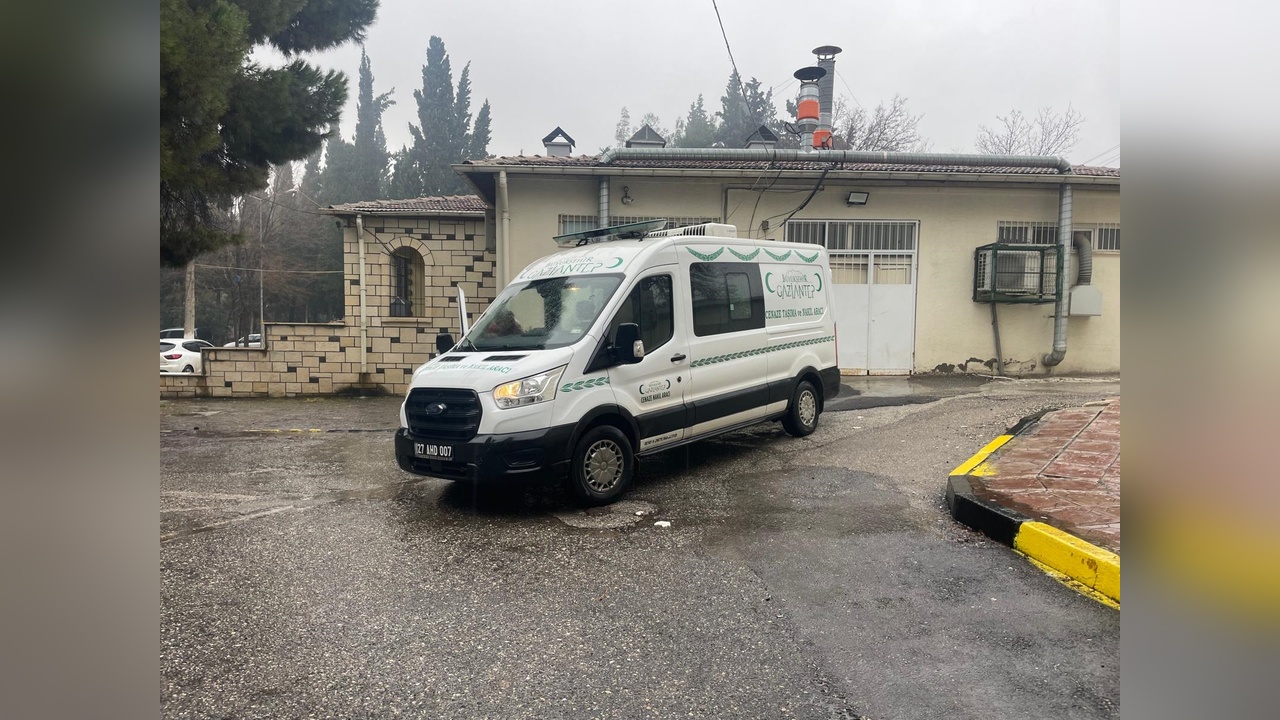 Eski Eş Cinayeti: Bıçakla Hayatına Son Verdi