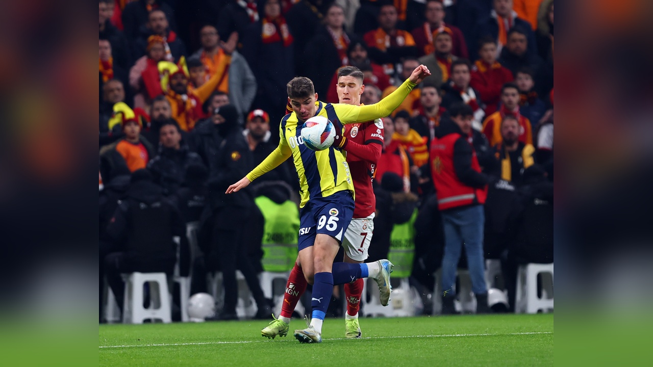 Fenerbahçe'nin Derbi Mücadelesinde Tek Kazanç: Yusuf Akçiçek