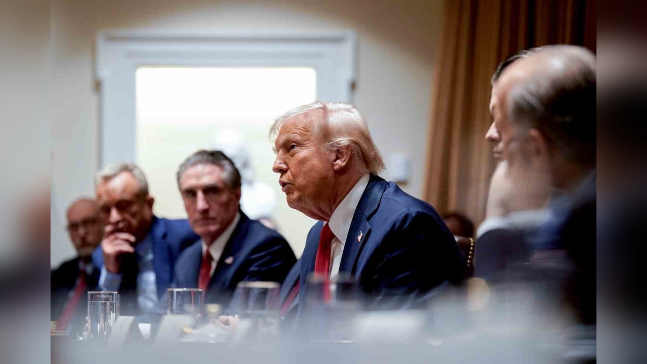 Trump'tan Putin'e Savaş Mesajı