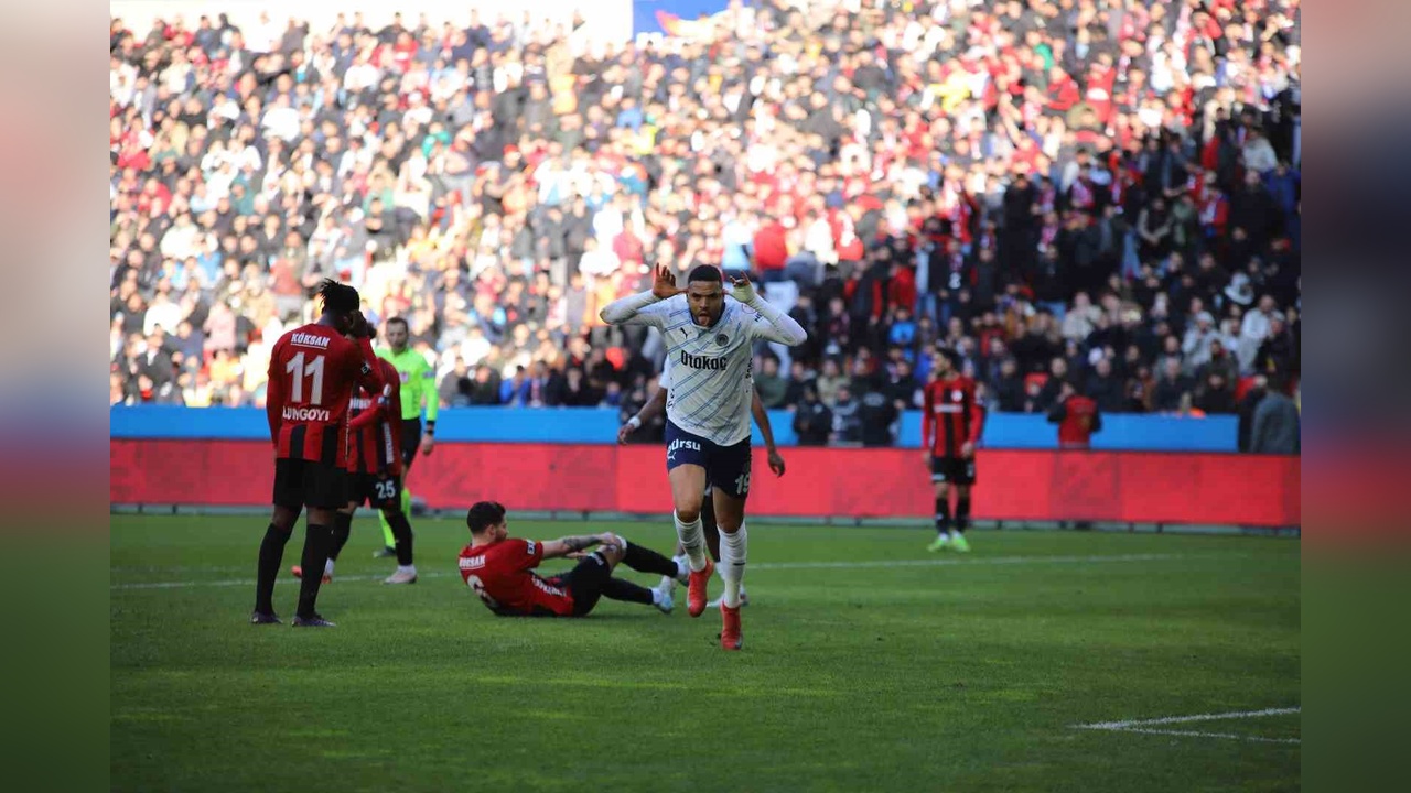 Fenerbahçe, Türkiye Kupası'nda Çeyrek Finale Yükseldi