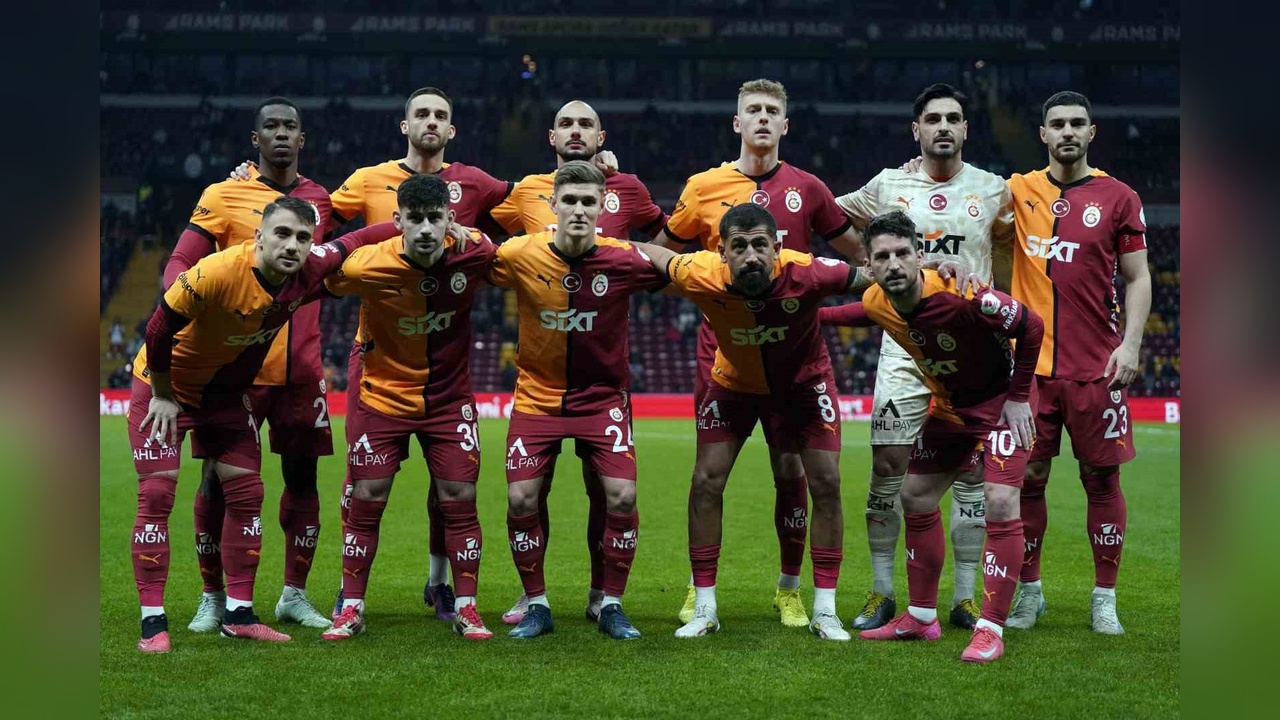 Okan Buruk, Kupa İçin Rotasyon Uyguladı
