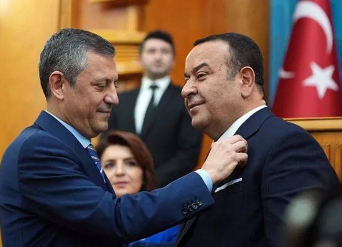Adnan Beker'in CHP'ye katılmasına Kılıçdaroğlu cephesinden sert tepki
