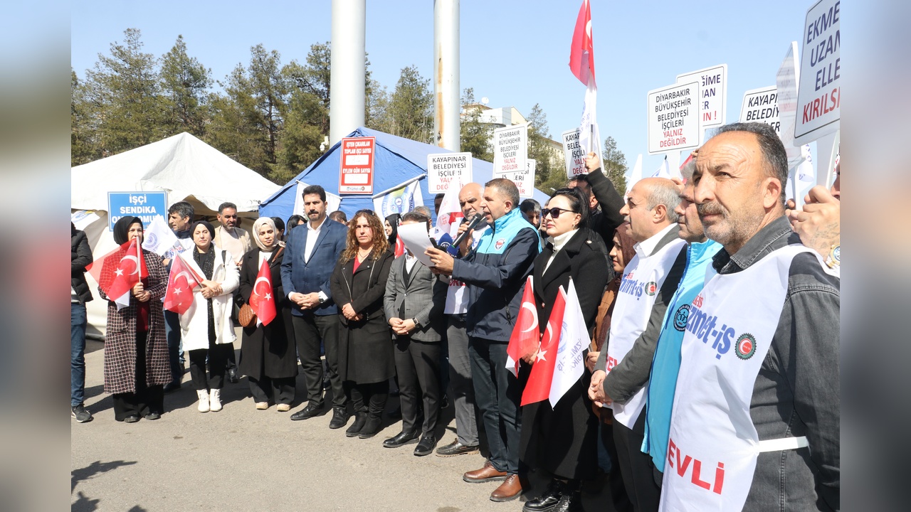 Diyarbakır'daki İşten Çıkarılan İşçilerin Eylemi 251. Gününde Devam Ediyor