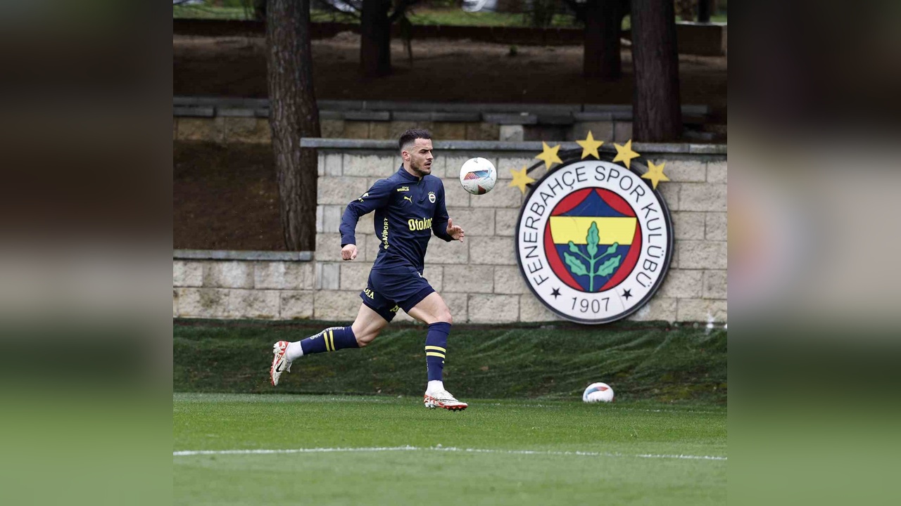 Fenerbahçe, Milli Takımda Olan Oyuncularından Yoksun Antrenman Gerçekleştirdi