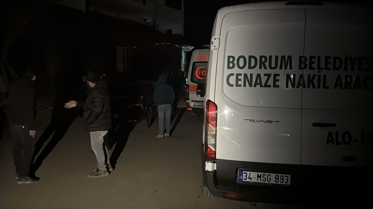 İş Yerinde Cinayet: Kurban Battaniye ile Örtülmüş Bulundu