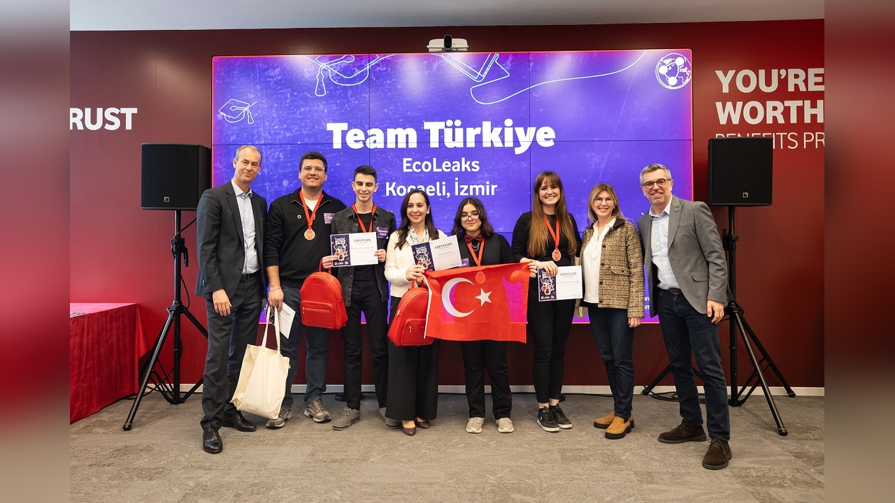 Vodafone Vakfı'nın Global Hackathon Ödülleri Bükreş'te Sahiplerini Buldu