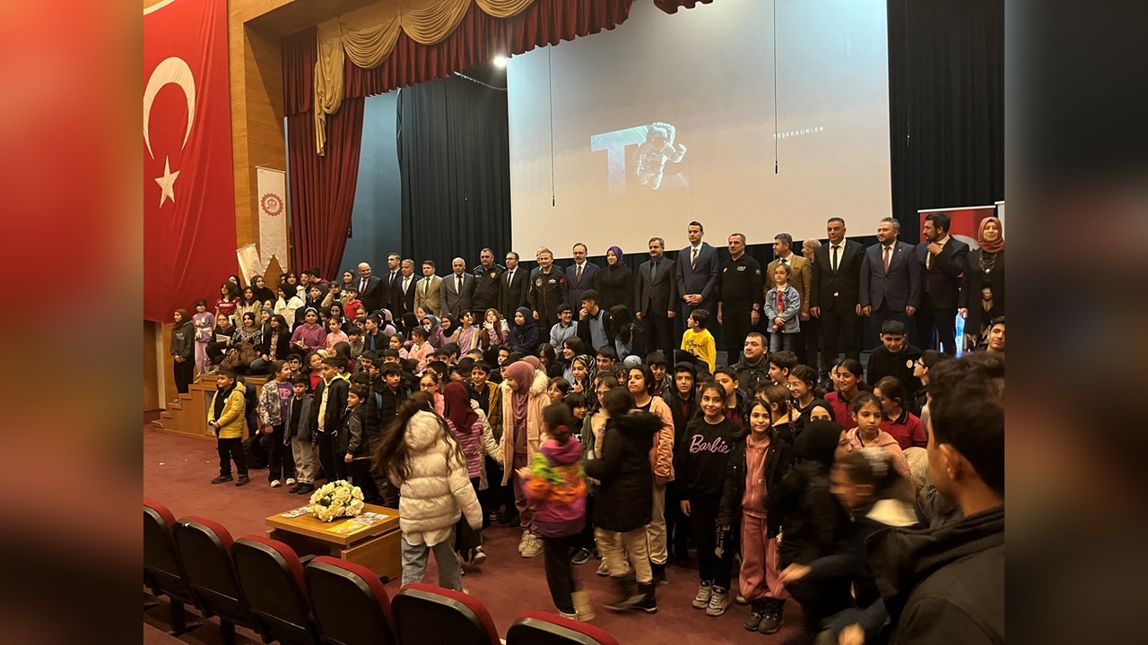 Uzay Vatan'da Bağımsızlık Hedefi
