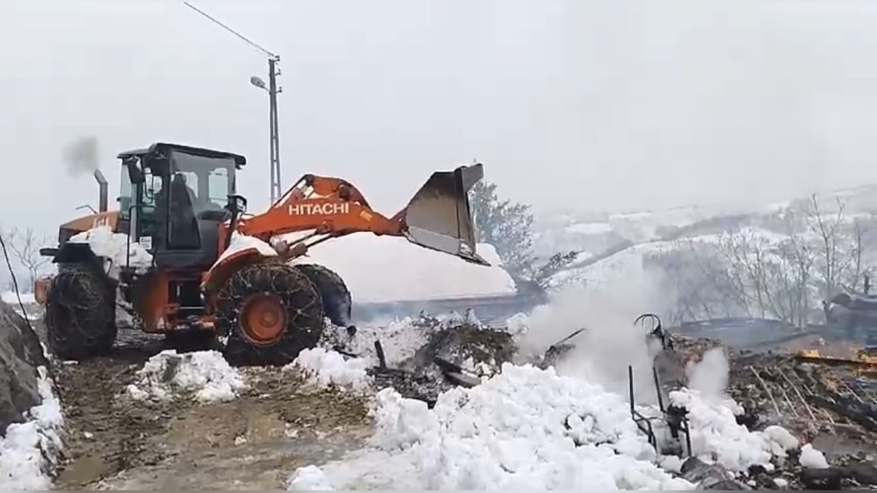 Ordu'daki Yangın, İş Makineleriyle Kontrol Altına Alındı