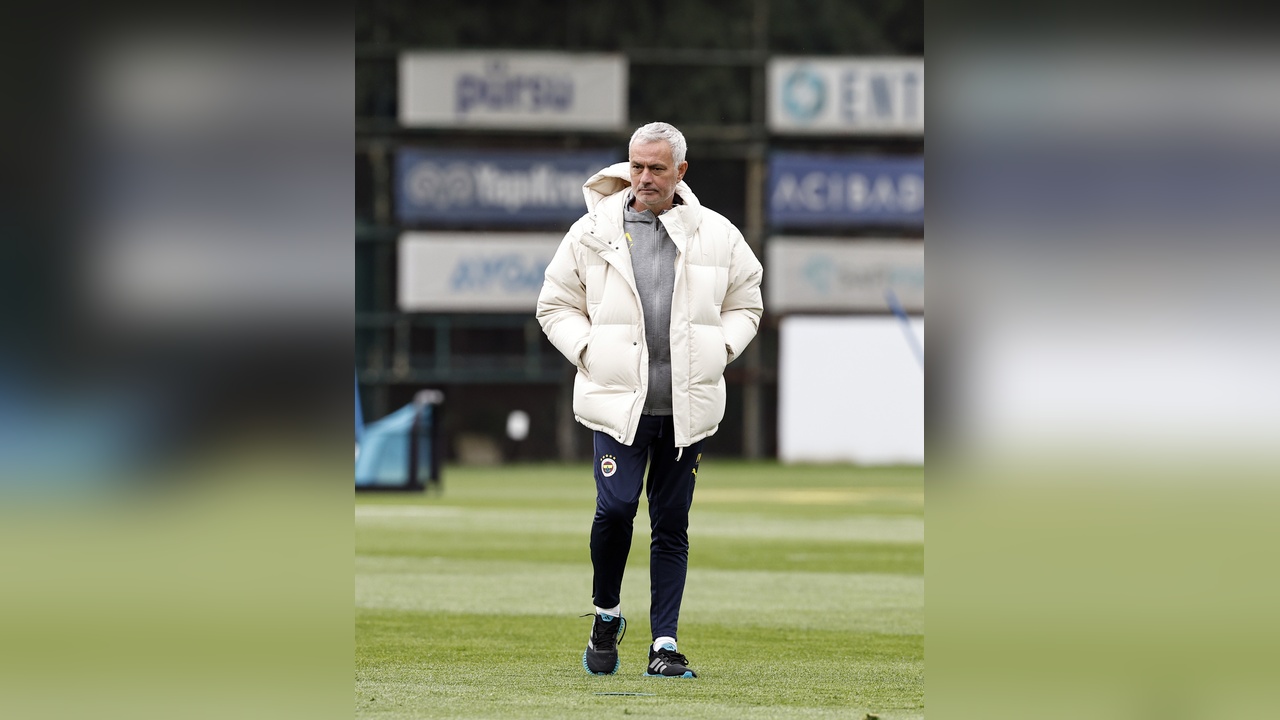 Fenerbahçe, Bodrum FK ile karşılaşma için antrenmanlara başladı