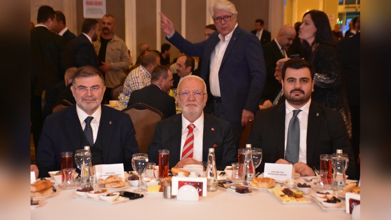 Elitaş: Darbeye Karşı Durma Taahhüdü