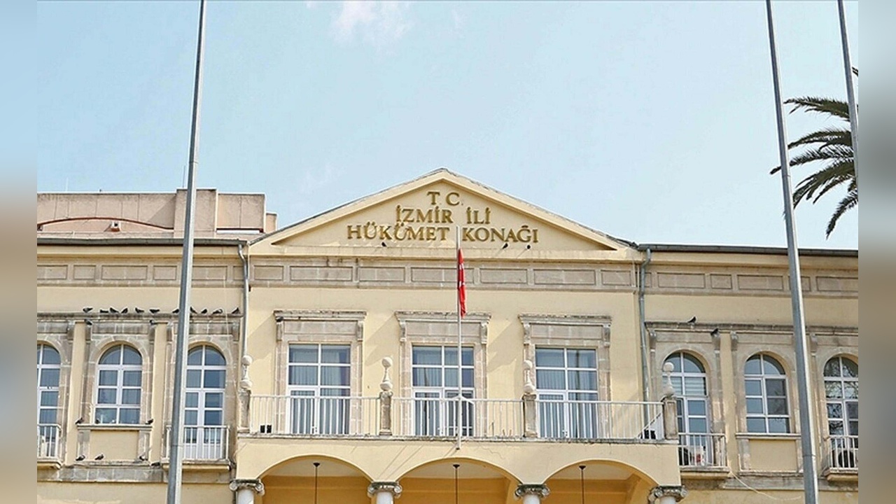 İzmir'deki Toplantı ve Gösteri Yasağı 4 Gün Daha Devam Edecek