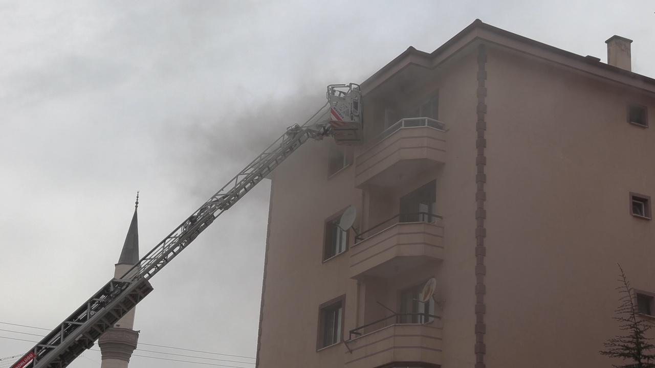Bulaşık Makinesi Yangını Evde Korku Dolu Anlar Yaşattı