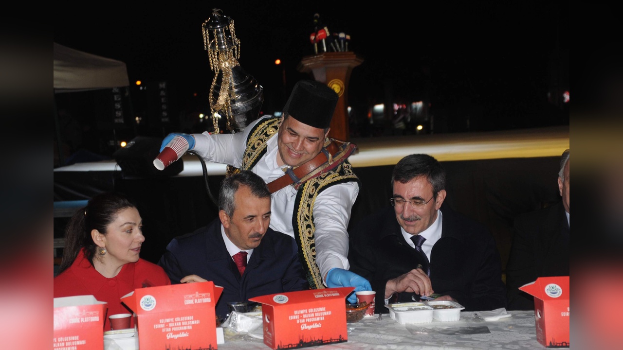 Cevdet Yılmaz'dan Balkanlar'a Birlik Çağrısı