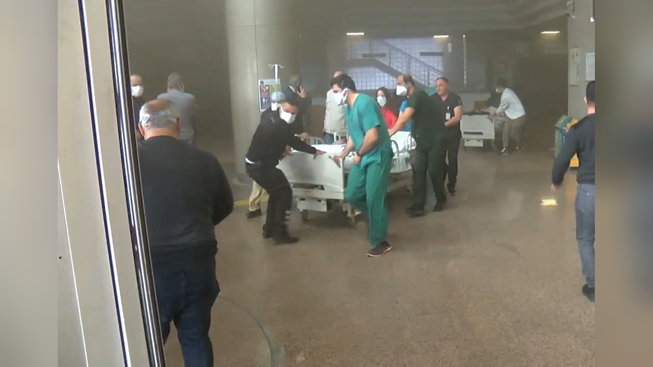 Antalya Hastanesinde Yangın: Hastalar Güvenli Bir Şekilde Tahliye Edildi