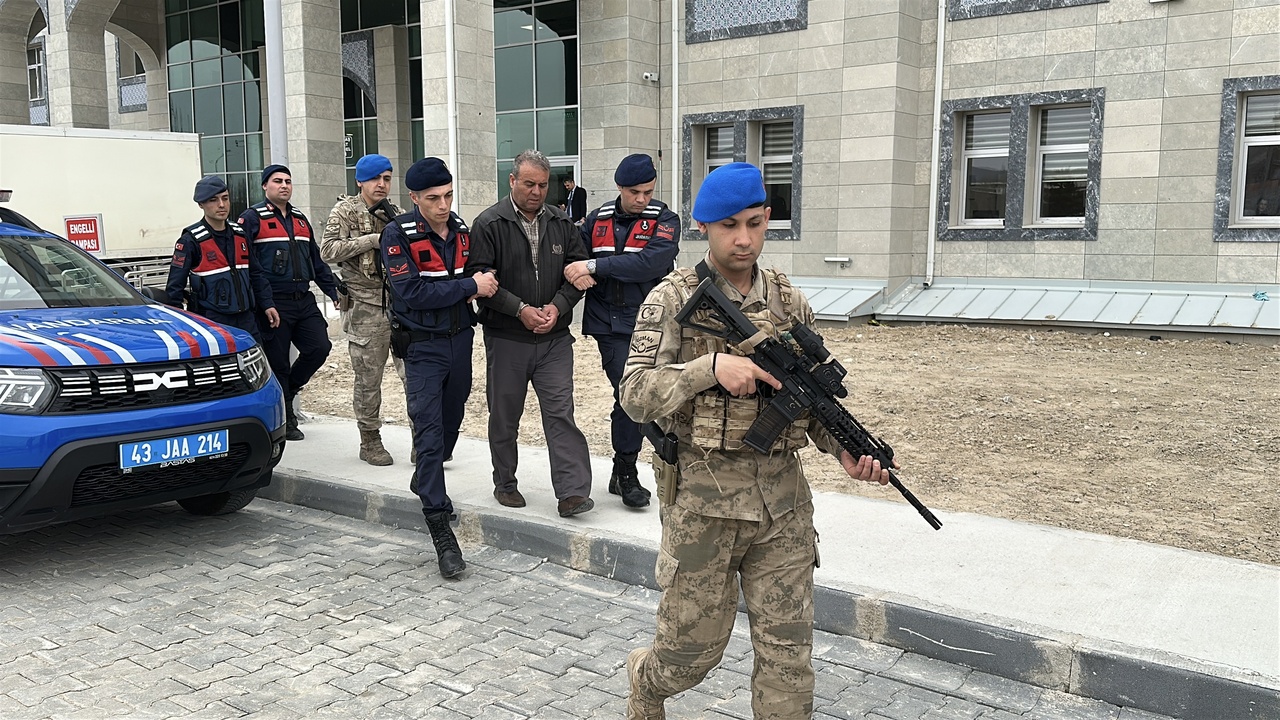 Kütahya'da Çifte Cinayet Şüphesi: Tutuklama Gerçekleşti