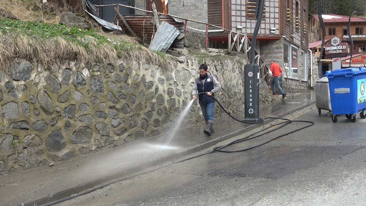 Ayder Yaylası'na Bayram Tatili ile Artan İlgi