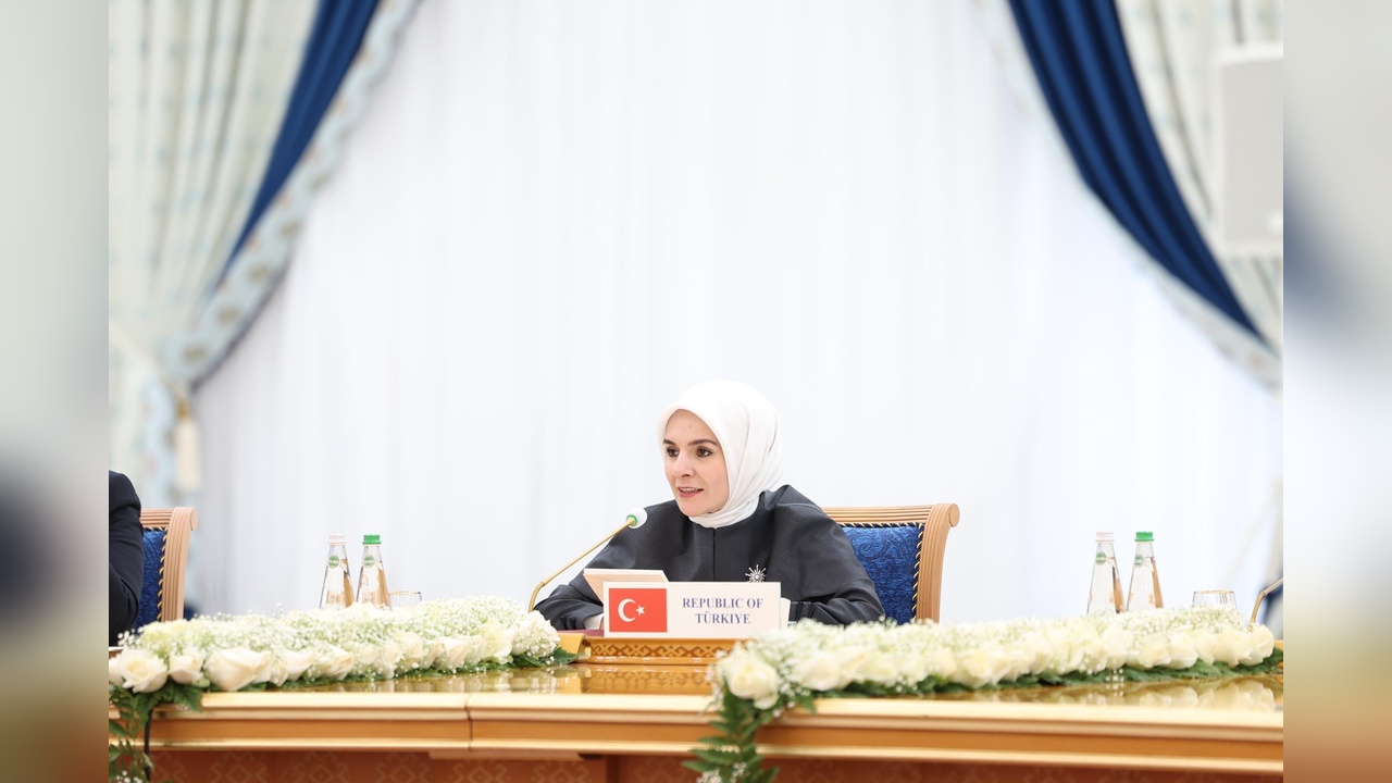 Bakan Göktaş, Türkmenistan'daki Uluslararası Konferansa Katıldı