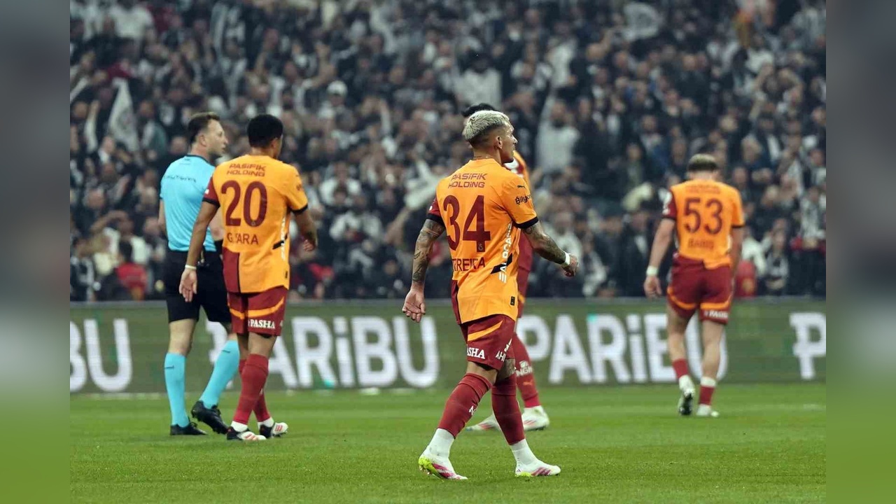 Galatasaray, Lig'de İlk Yenilgisini Aldı