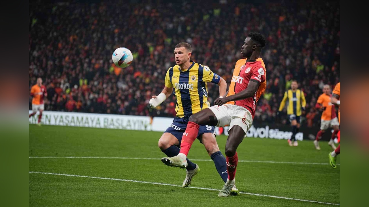 Fenerbahçe'nin Zorlu Haftası: İki Önemli Maç Bekliyor