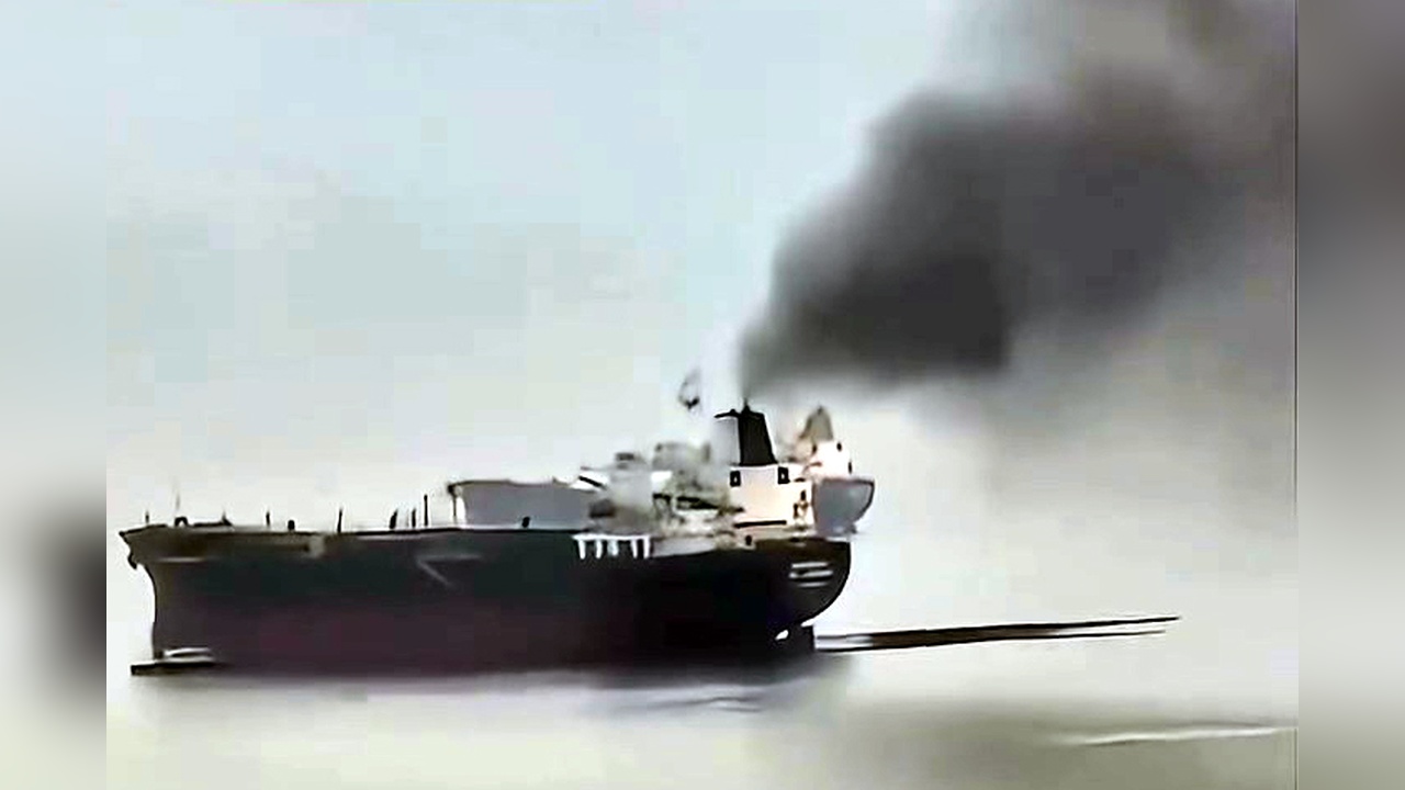 Avcılar'da Hava Kirliliğine Neden Olan Tanker İçin İnceleme Başlatıldı