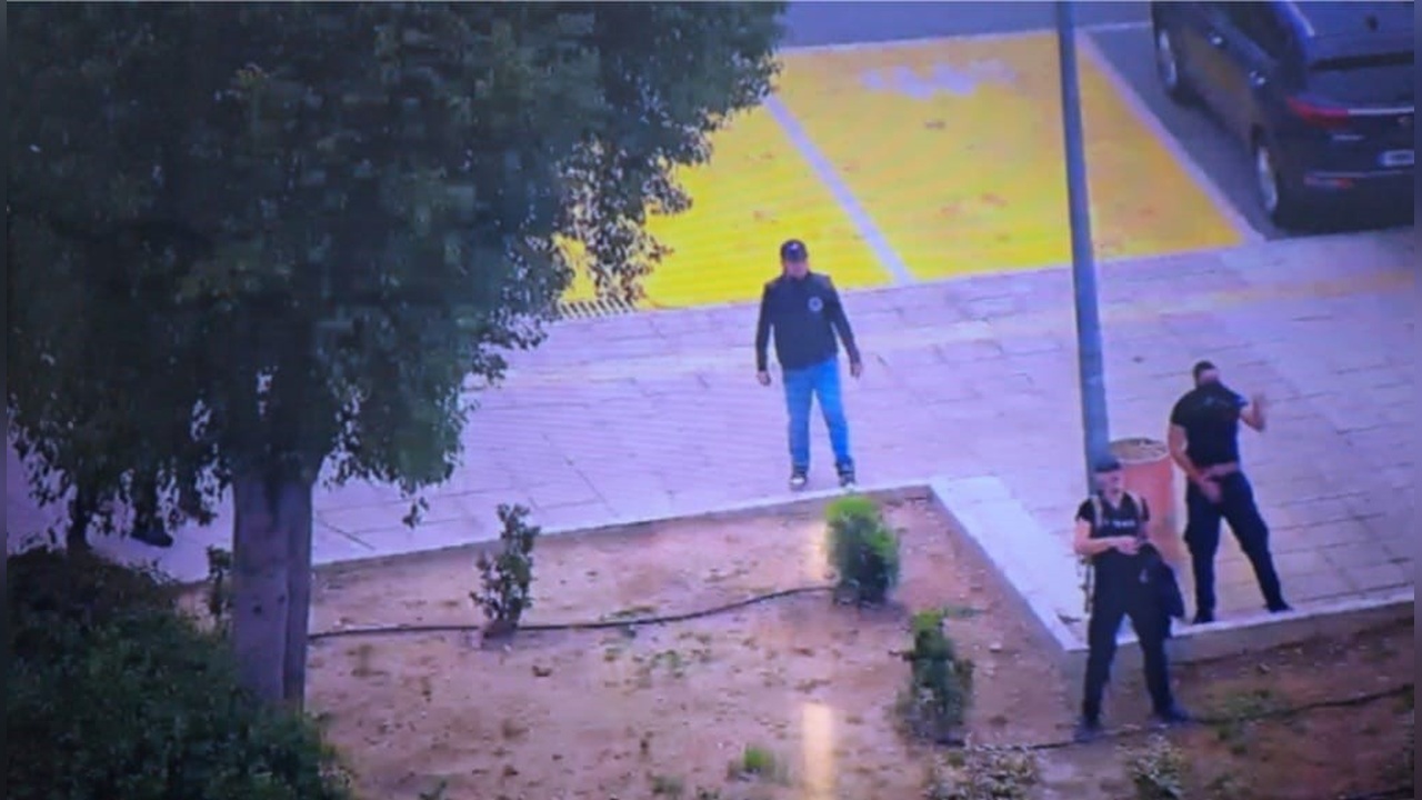 EOKA Destekçileri Kıbrıs Türklerine Taşlı Saldırı Düzenledi