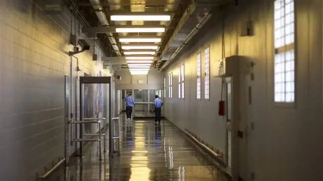 ABD'de Cezaevi Çalışanlarının Kovulması Erken Tahliyeleri Tetikliyor