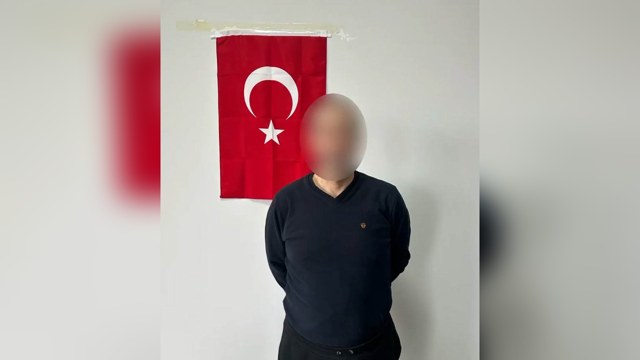 Gürcistan'da Yakalanan Şüpheliler Türkiye'ye İade Edildi