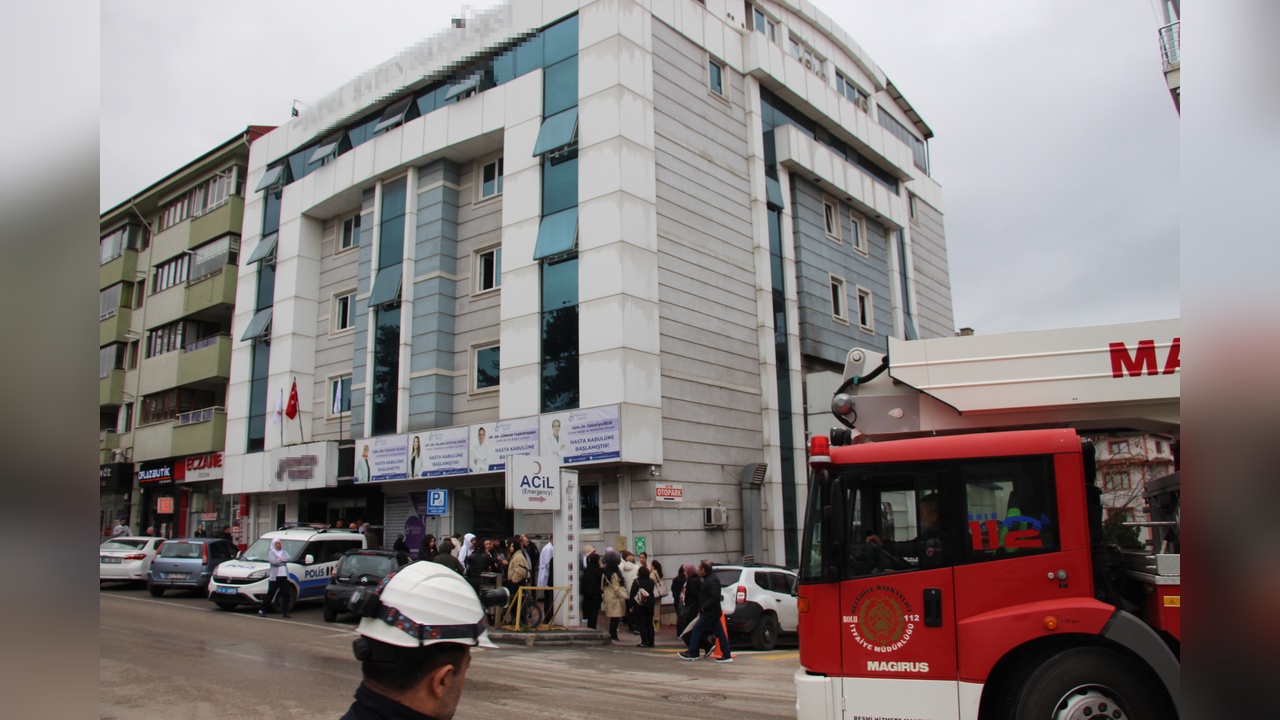 Hastanede Jeneratör Patladı, Yangın Çıktı