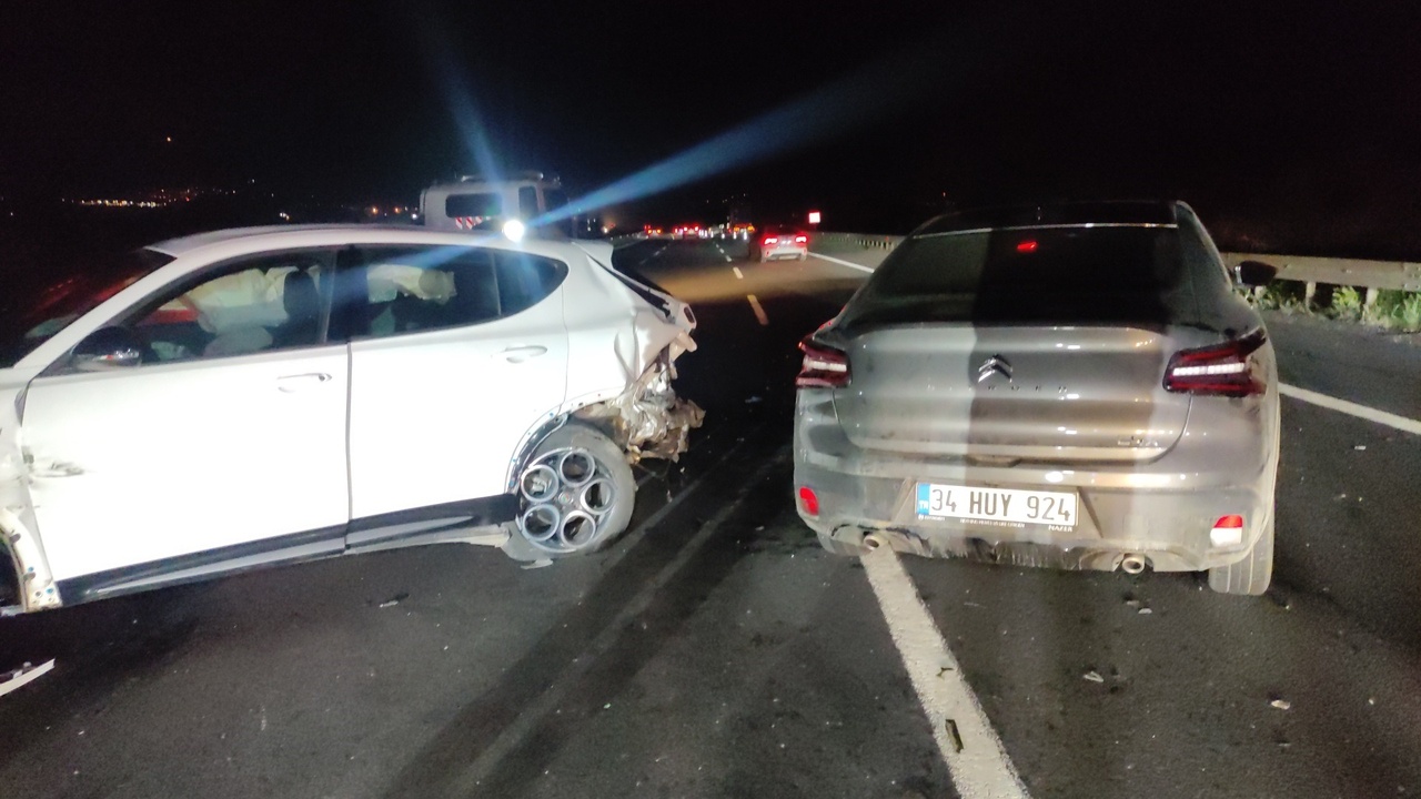 Bursa'da Dört Araçlı Trafik Kazası: Bir Kişi Hayatını Kaybetti