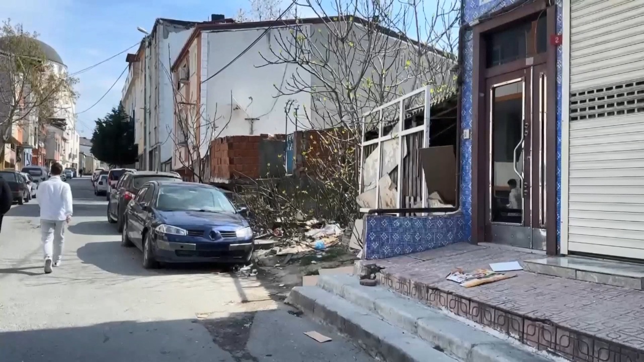 Arnavutköy'de Arkadaşını Bıçaklayarak Öldüren Şahıs Yakalandı