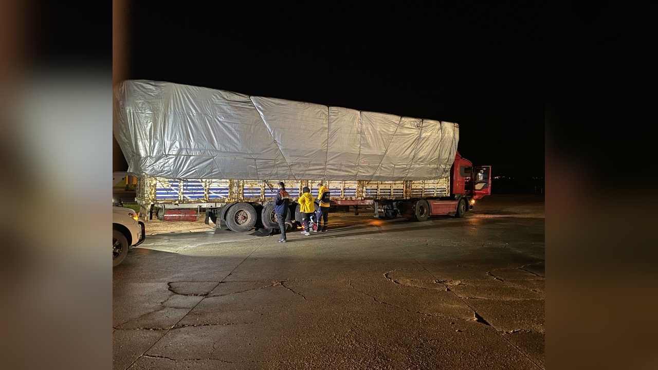 TIR Tamiri Sırasında Trajik Kaza: Bir Kişi Hayatını Kaybetti