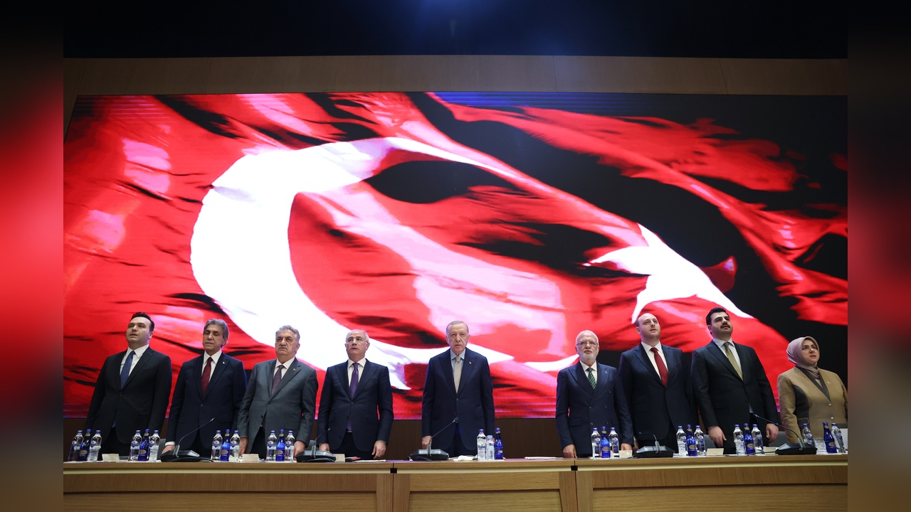 Erdoğan, Buz Dağı Metaforuyla Durumu Değerlendirdi