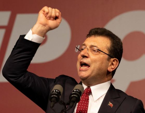 İmamoğlu'ndan AKP'ye sert tepki: Aile tacizine son verin
