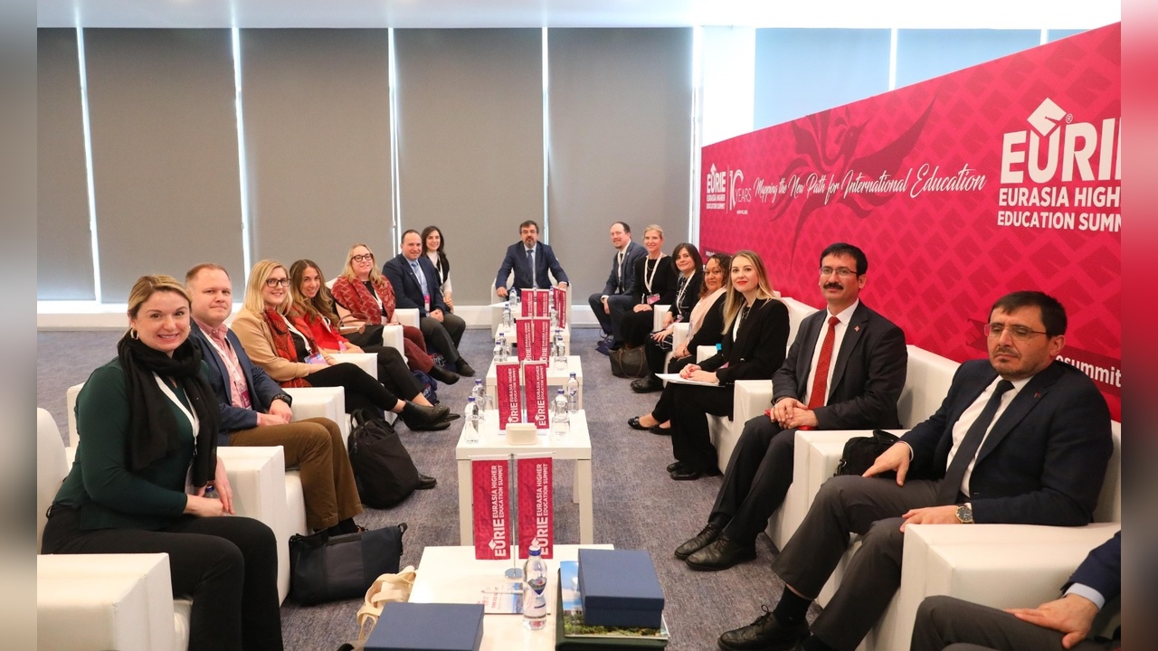 Malezya ve Türkiye'den Üniversiteler Arası Forum Gerçekleştirildi