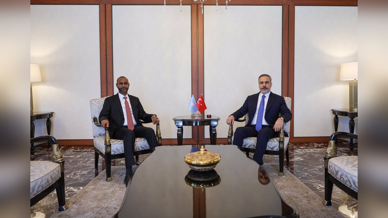 Dışişleri Bakanı Fidan, Somali ile İlişkileri Güçlendirmek İçin Görüşme Gerçekleştirdi