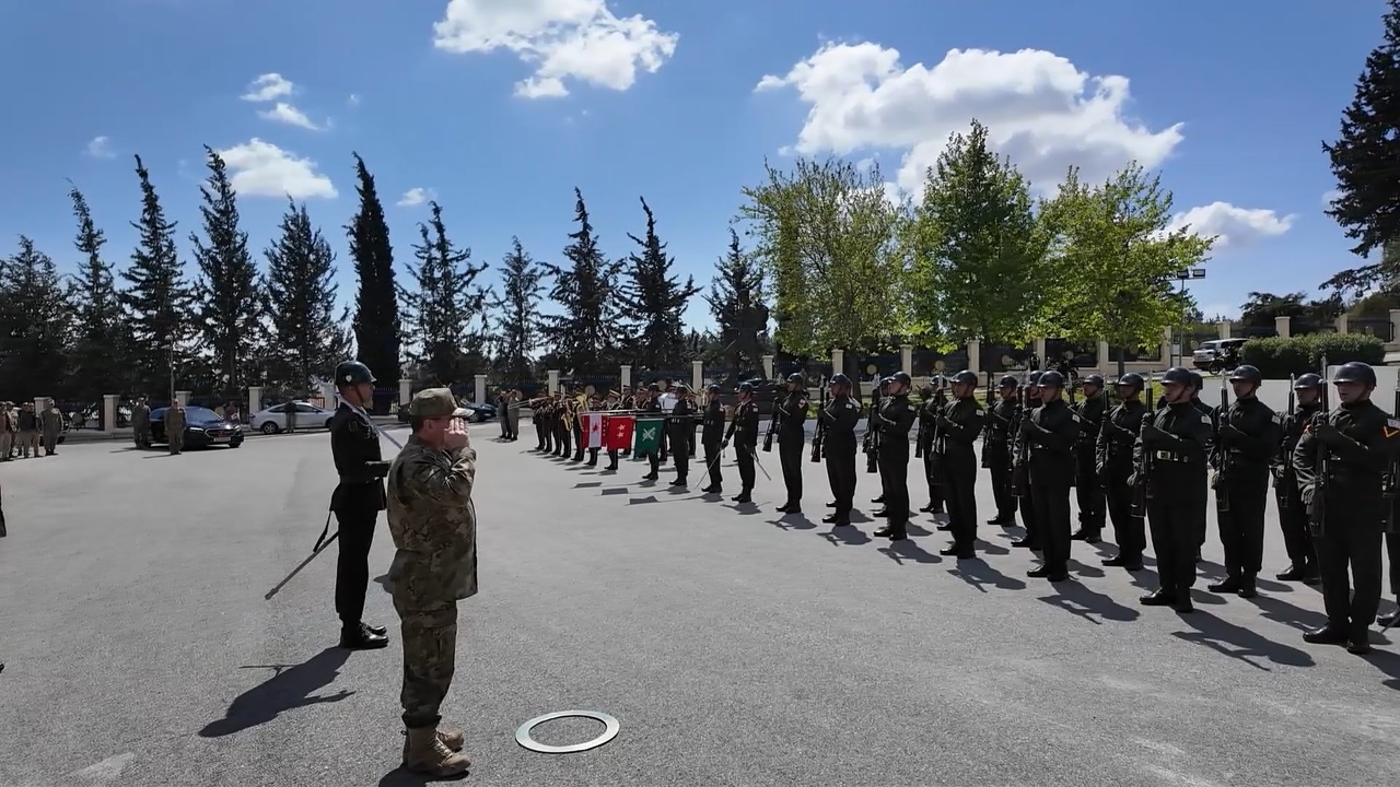 Orgeneral Bayraktaroğlu, KKTC'de Askeri İncelemelerde Bulundu
